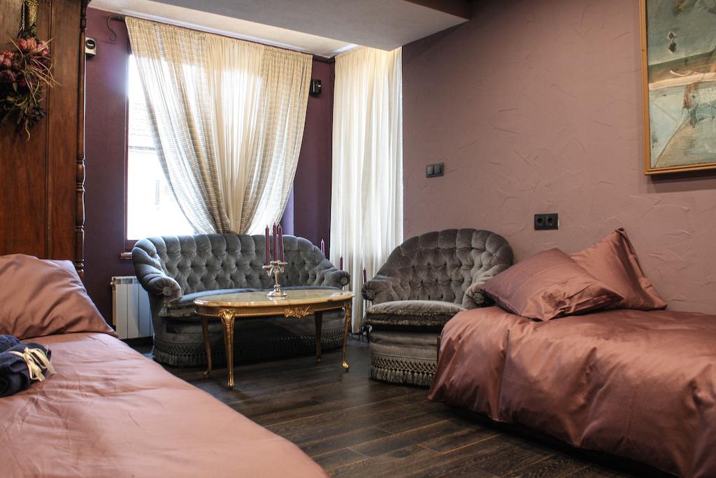 Le Rendezvous Apartment Veliko Tarnovo Kamer foto